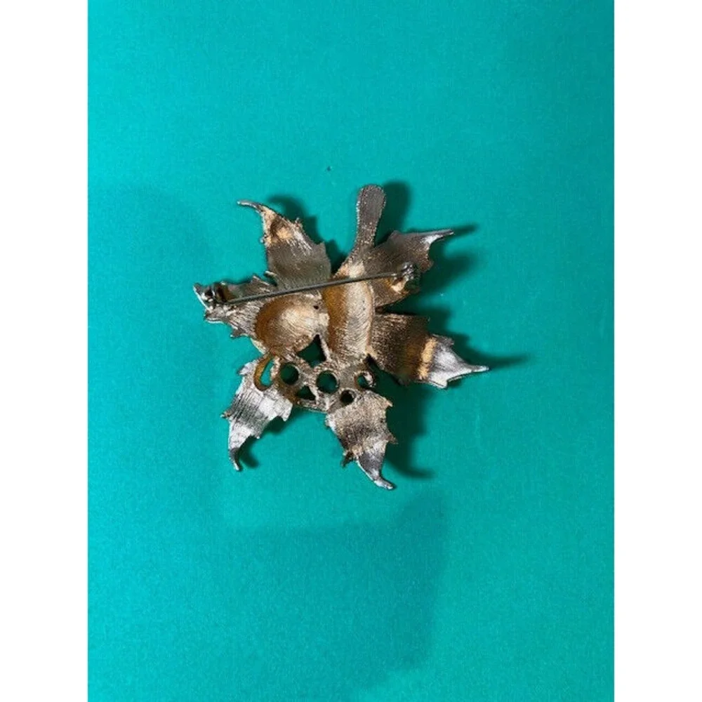 Vintage Bowling Pin 200 Score Brooch‎ 2
